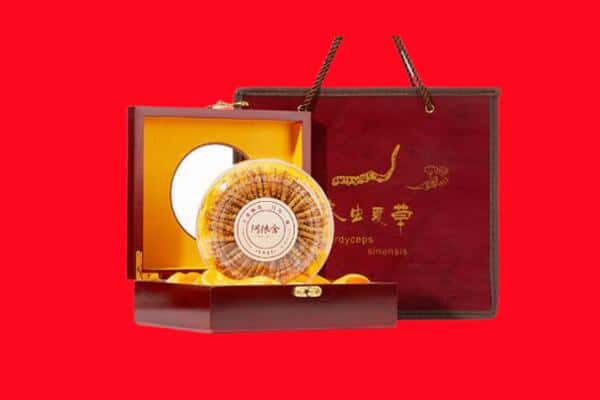 阳江阳春市回收冬虫夏草